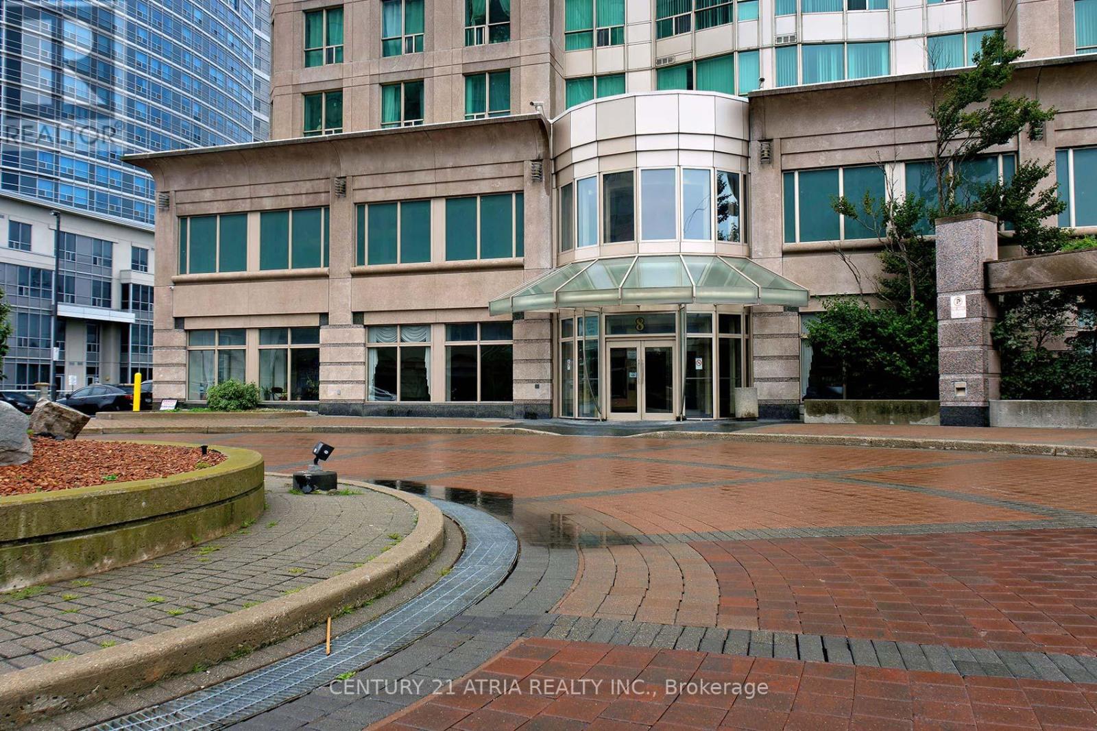 710 - 8 Lee Centre Drive, Toronto, Ontario  M1H 3H8 - Photo 2 - E12388920