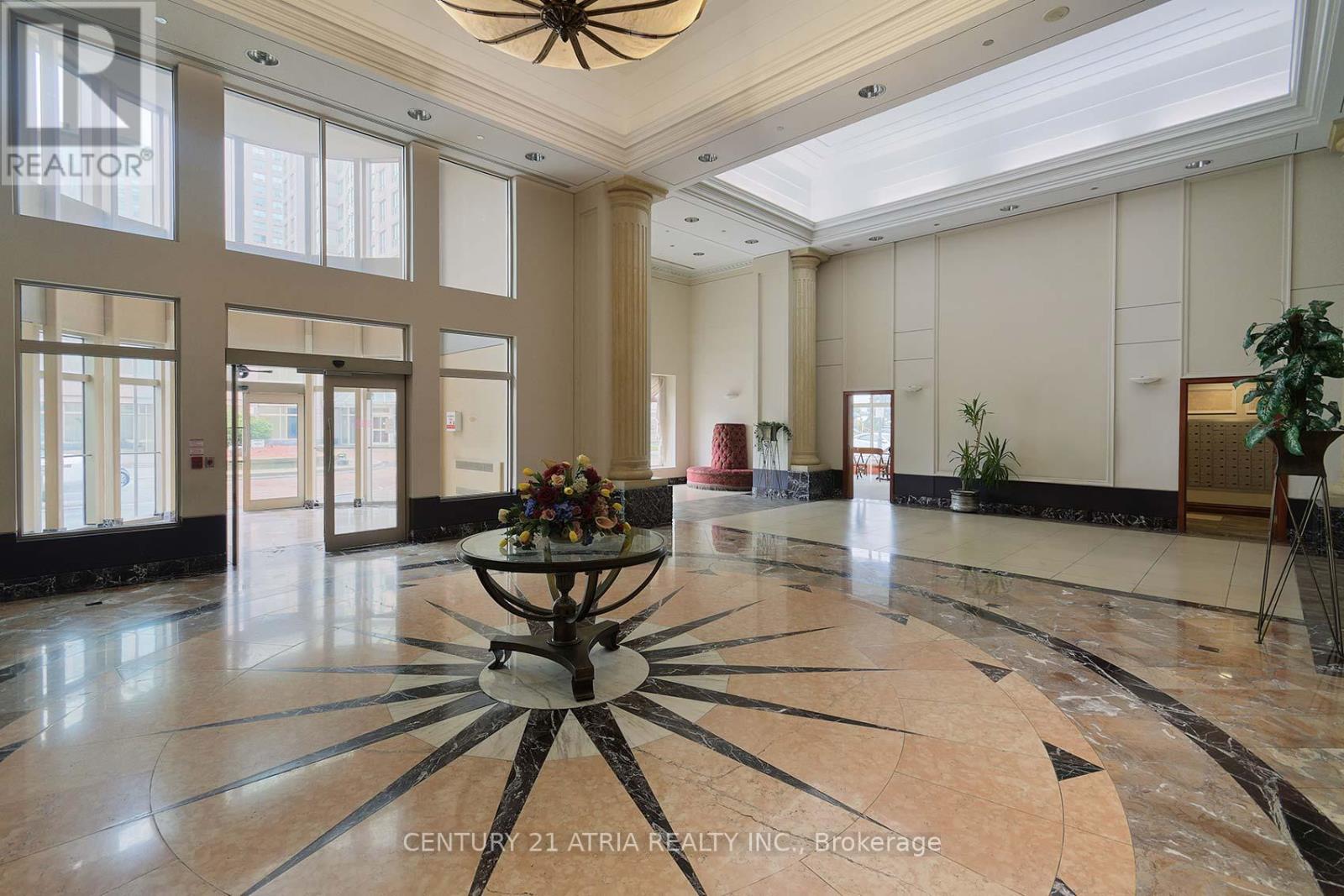 710 - 8 Lee Centre Drive, Toronto, Ontario  M1H 3H8 - Photo 4 - E12388920