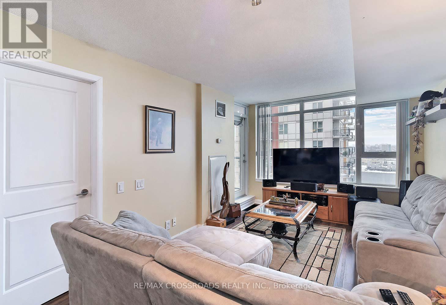 2011 - 190 Borough Drive, Toronto, Ontario  M1P 0B6 - Photo 10 - E12388953
