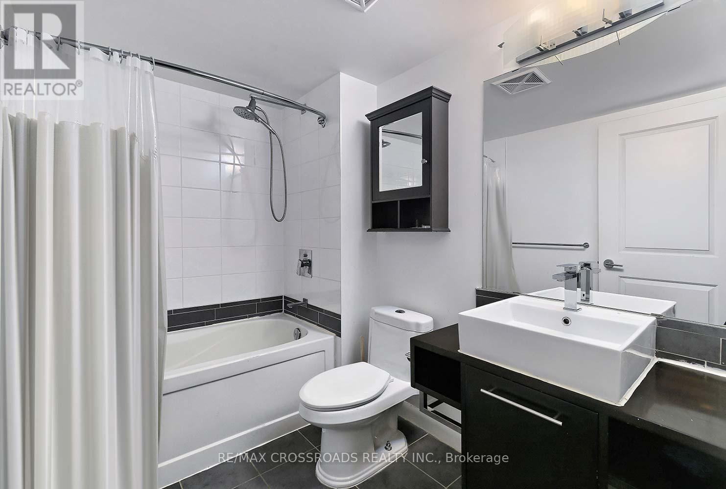 2011 - 190 Borough Drive, Toronto, Ontario  M1P 0B6 - Photo 20 - E12388953