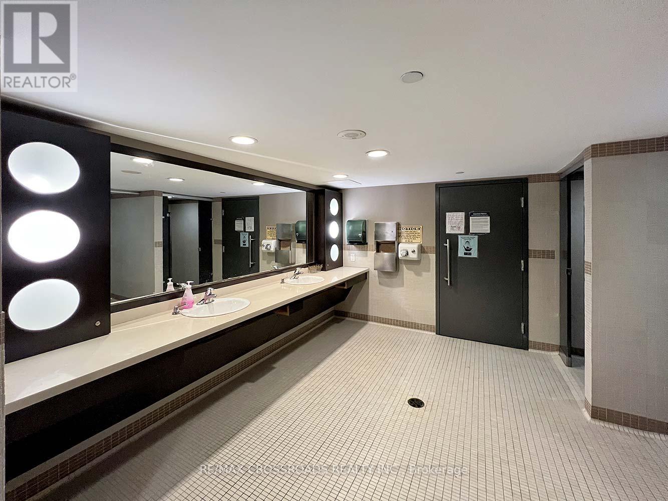2011 - 190 Borough Drive, Toronto, Ontario  M1P 0B6 - Photo 27 - E12388953