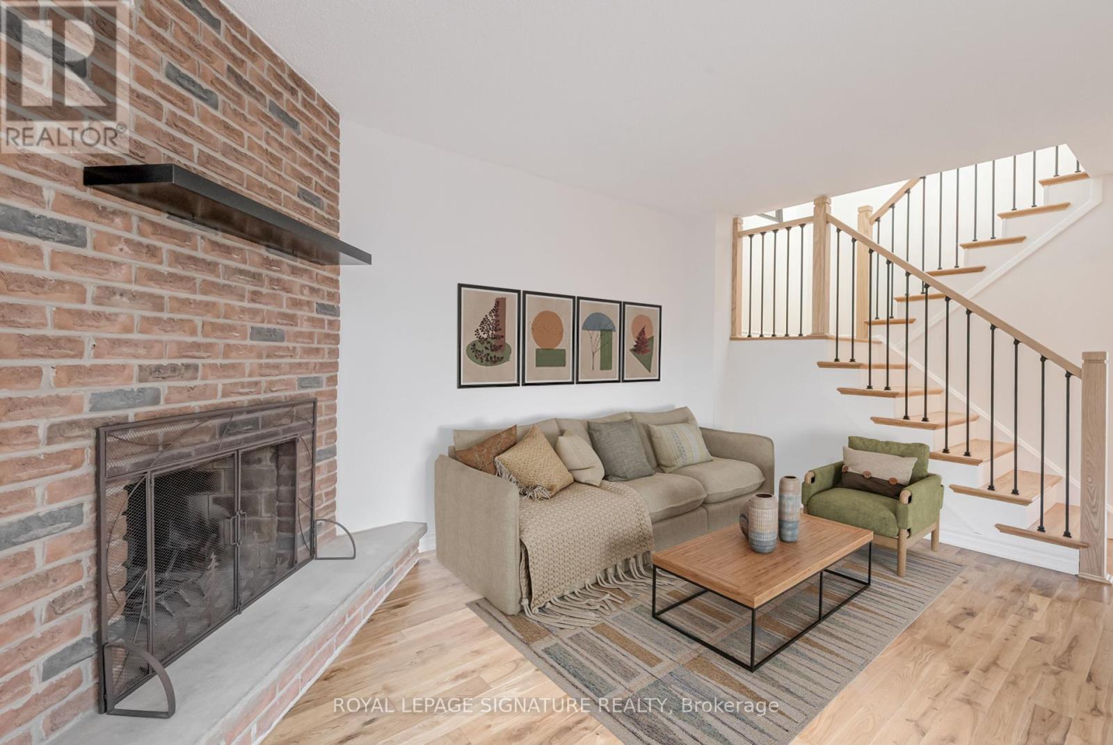 36 Denlow Drive, Brampton, Ontario  L6Y 2L4 - Photo 6 - W12385440
