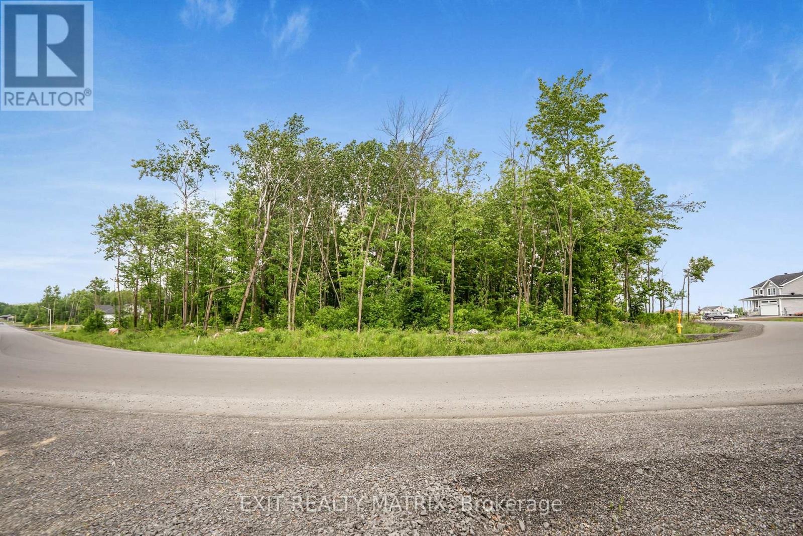 91 Soulanges Street, Champlain, Ontario  K0B 1K0 - Photo 11 - X12103711