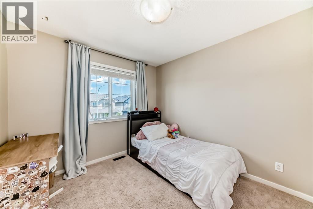 401 Cranberry Circle Se, Calgary, Alberta  T3M 0L8 - Photo 11 - A2236910