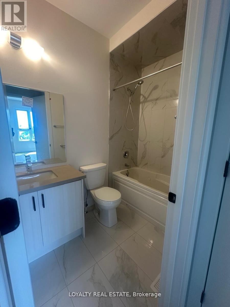 46 Monclova Road N, Toronto, Ontario  M3M 0A6 - Photo 11 - W12388101