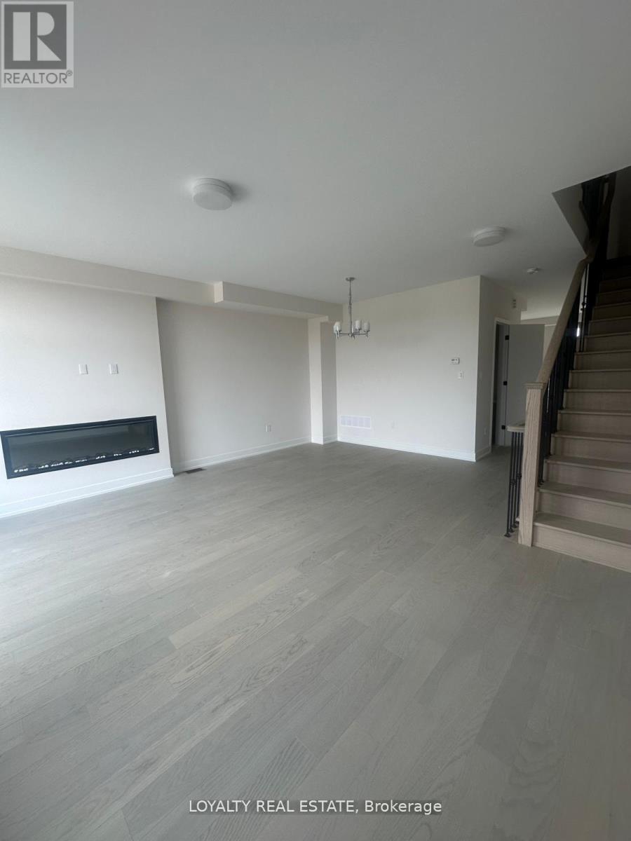 46 Monclova Road N, Toronto, Ontario  M3M 0A6 - Photo 3 - W12388101