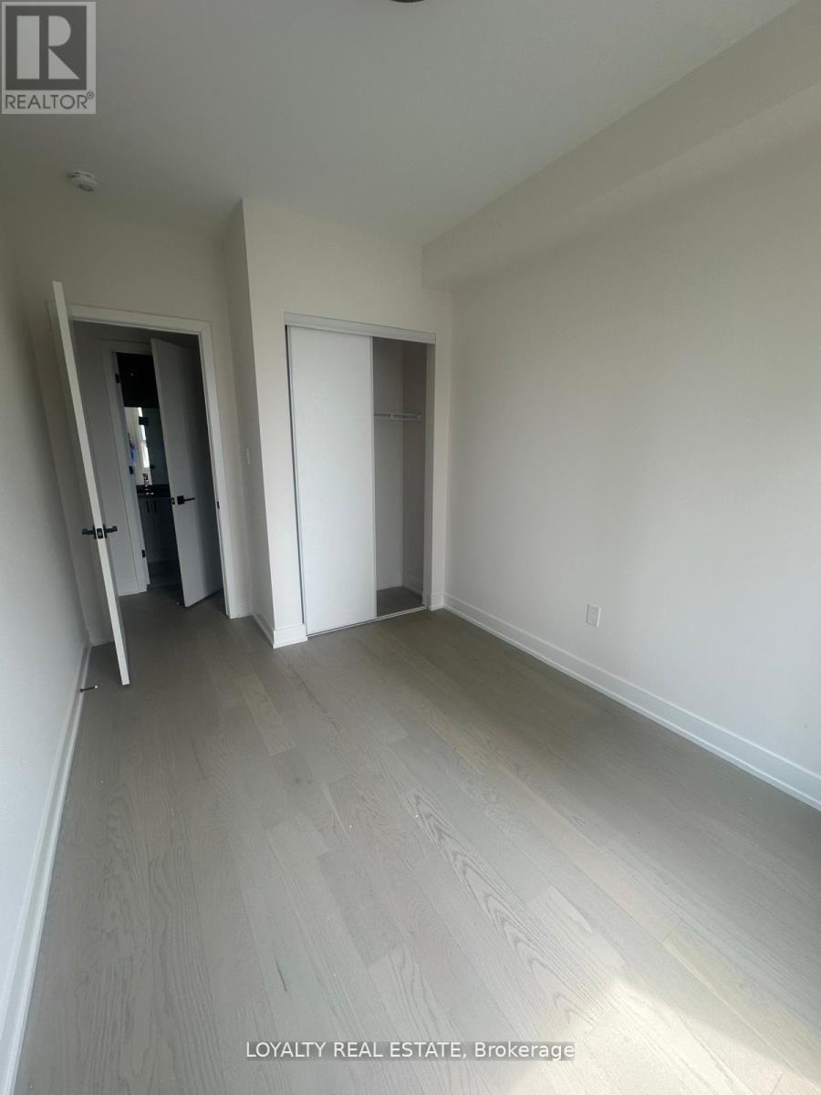 46 Monclova Road N, Toronto, Ontario  M3M 0A6 - Photo 7 - W12388101