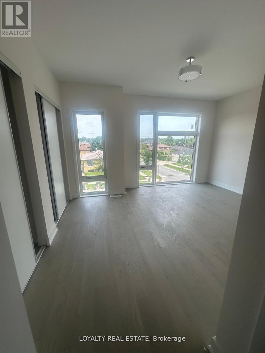 46 Monclova Road N, Toronto, Ontario  M3M 0A6 - Photo 9 - W12388101
