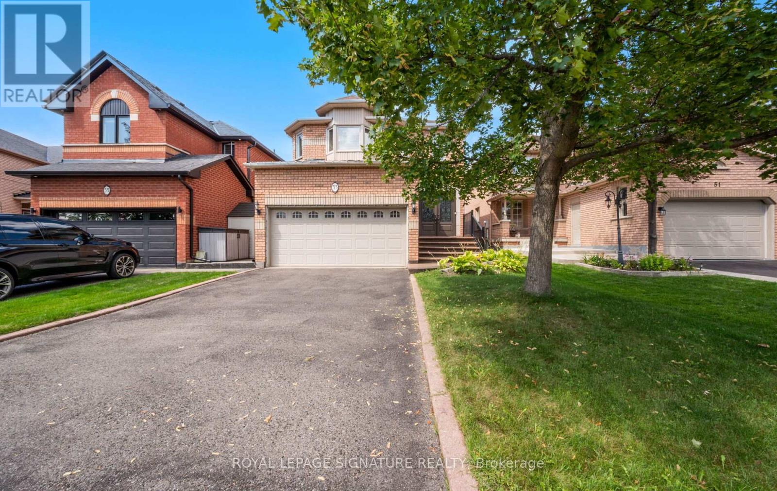 53 National Crescent, Brampton, Ontario  L7A 1J2 - Photo 1 - W12388964