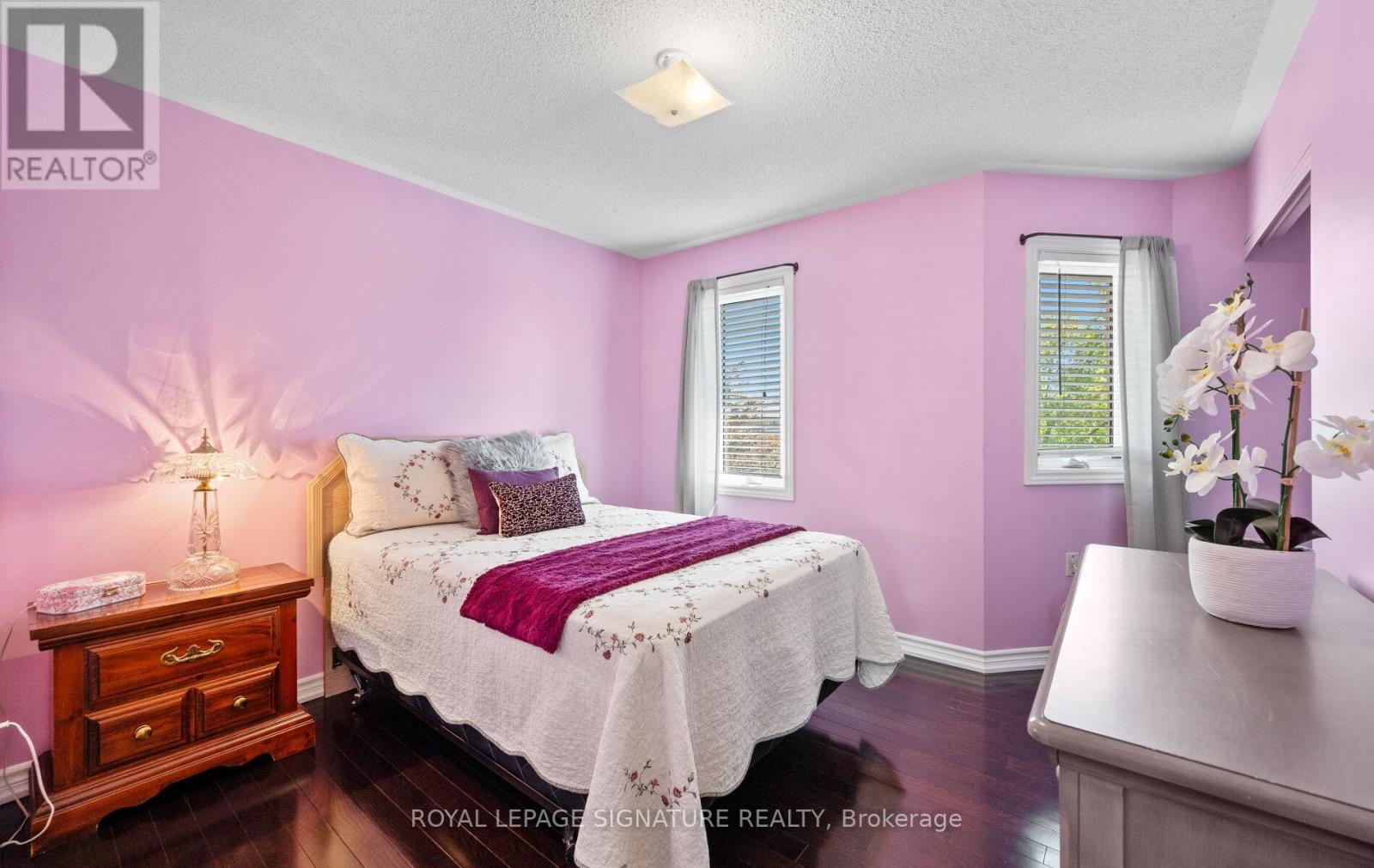 53 National Crescent, Brampton, Ontario  L7A 1J2 - Photo 20 - W12388964