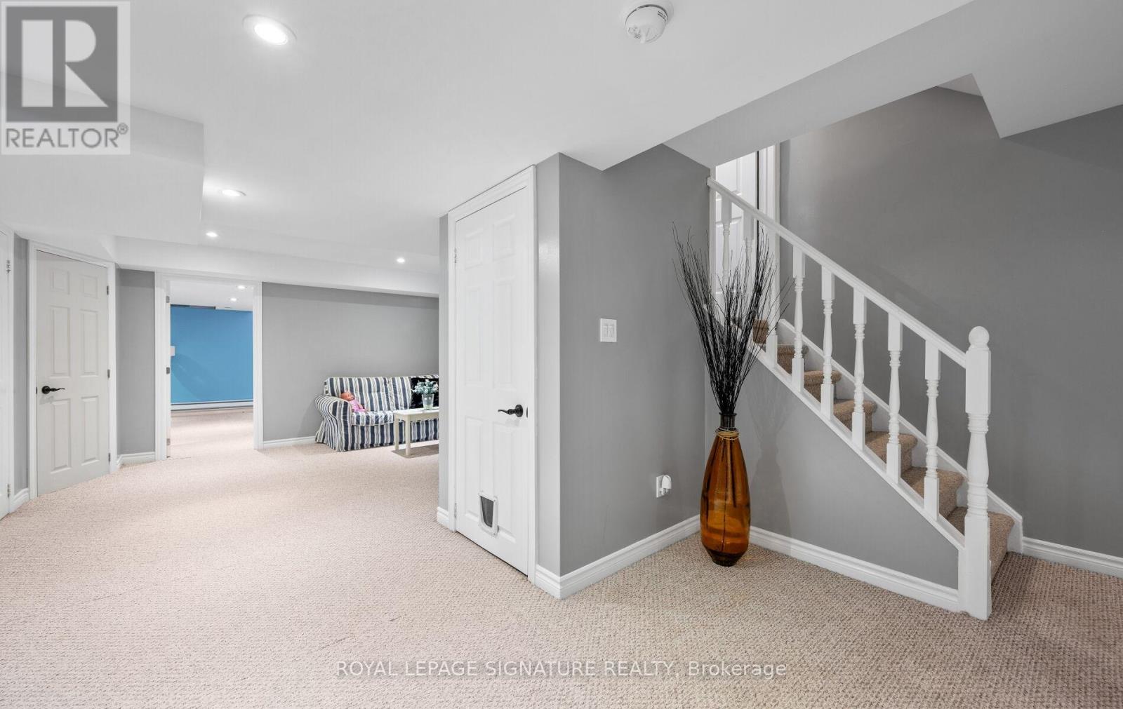 53 National Crescent, Brampton, Ontario  L7A 1J2 - Photo 24 - W12388964