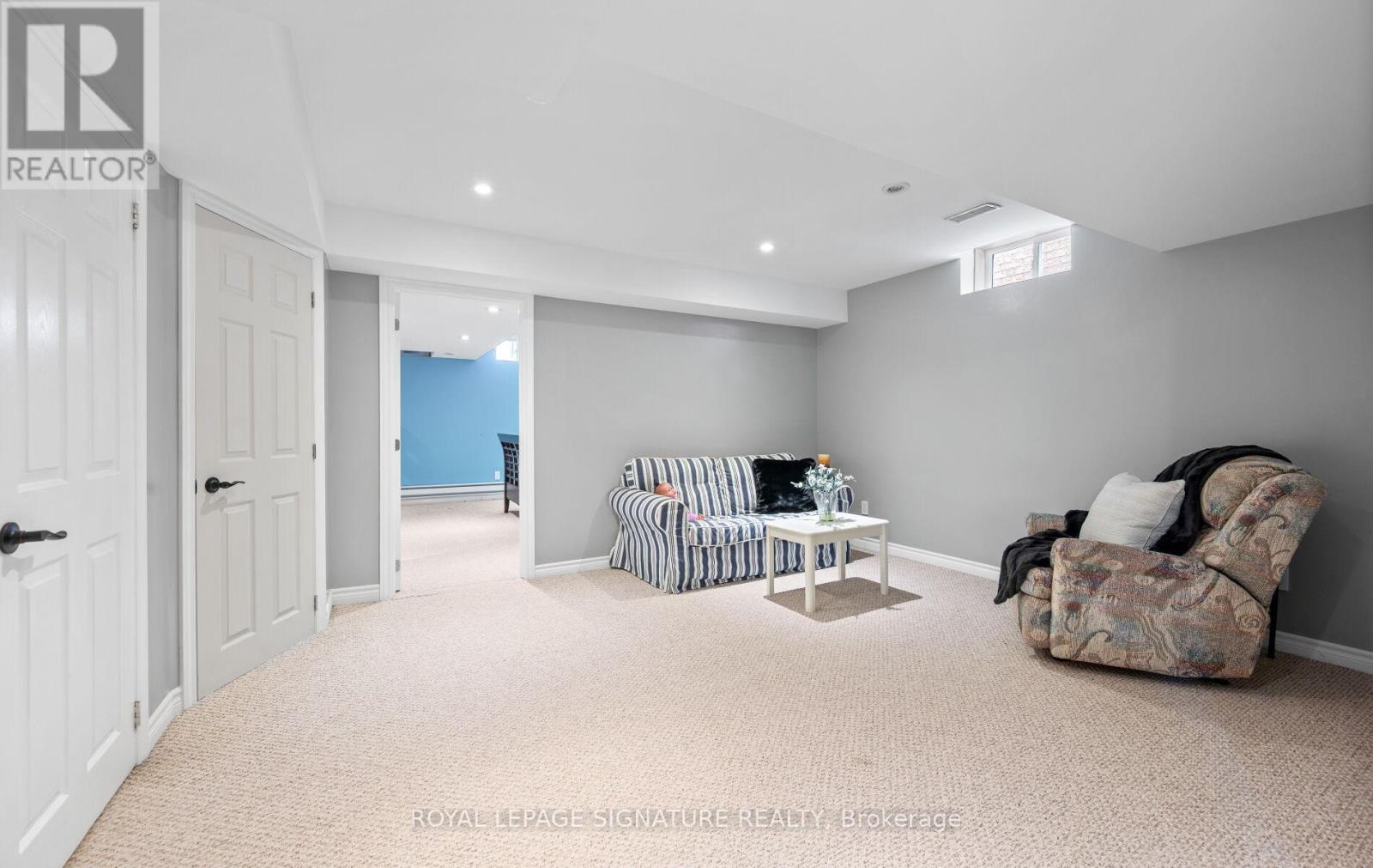 53 National Crescent, Brampton, Ontario  L7A 1J2 - Photo 25 - W12388964