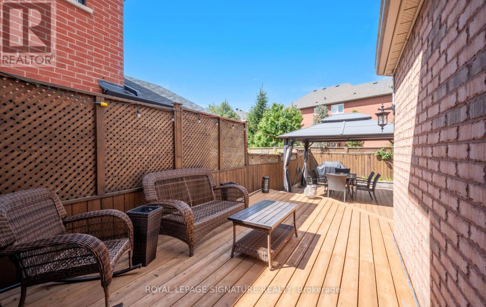 53 National Crescent, Brampton, Ontario  L7A 1J2 - Photo 30 - W12388964