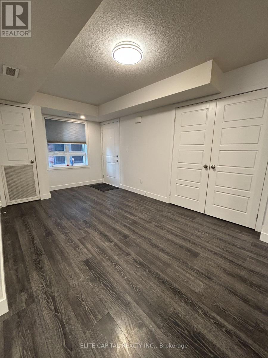 A6 - 361 Lancaster Street W, Kitchener, Ontario  N2H 0C1 - Photo 3 - X12388949