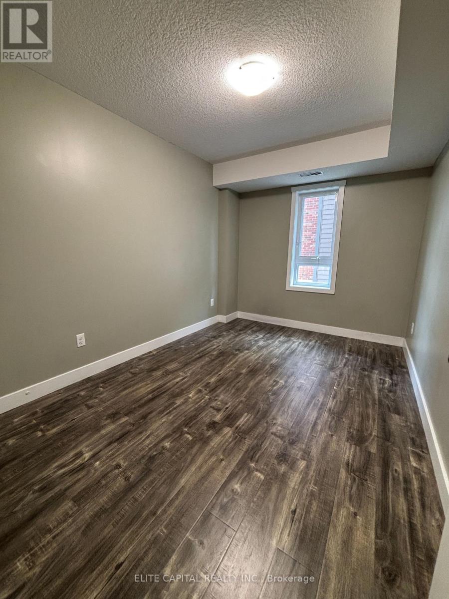 A6 - 361 Lancaster Street W, Kitchener, Ontario  N2H 0C1 - Photo 7 - X12388949