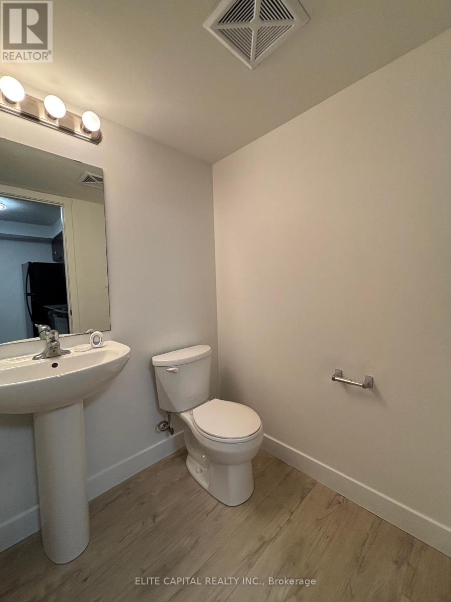 A6 - 361 Lancaster Street W, Kitchener, Ontario  N2H 0C1 - Photo 8 - X12388949