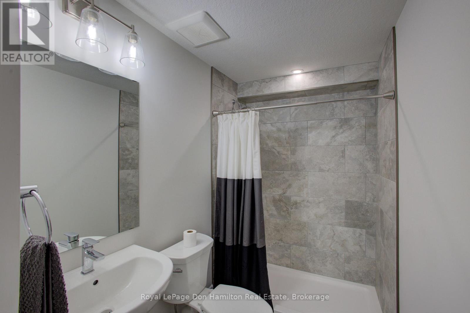 654 Wray Avenue S, North Perth, Ontario  N4W 3K9 - Photo 35 - X12387237