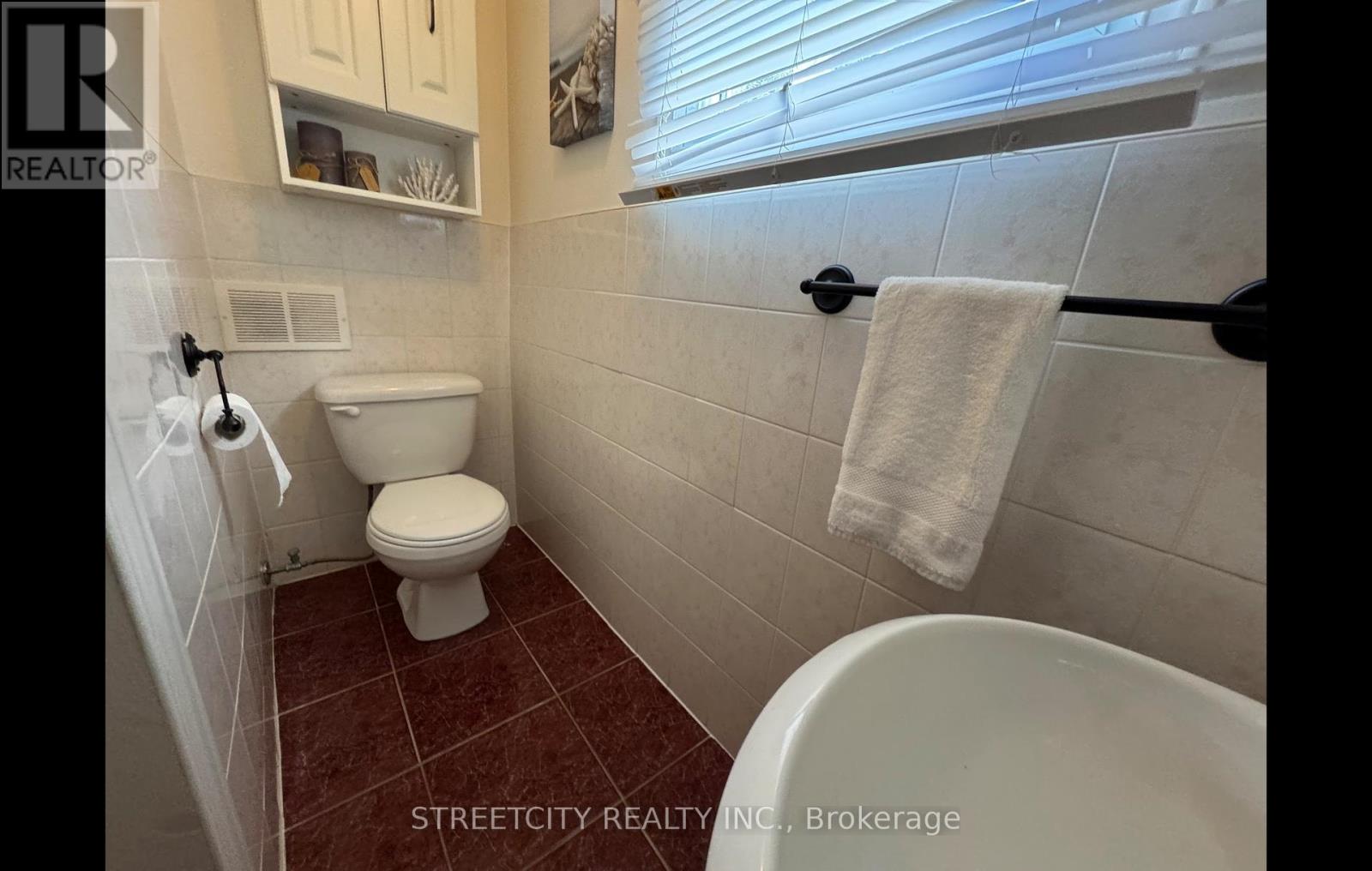 924 Valetta Street, London North, Ontario  N6H 2Z6 - Photo 13 - X12389201