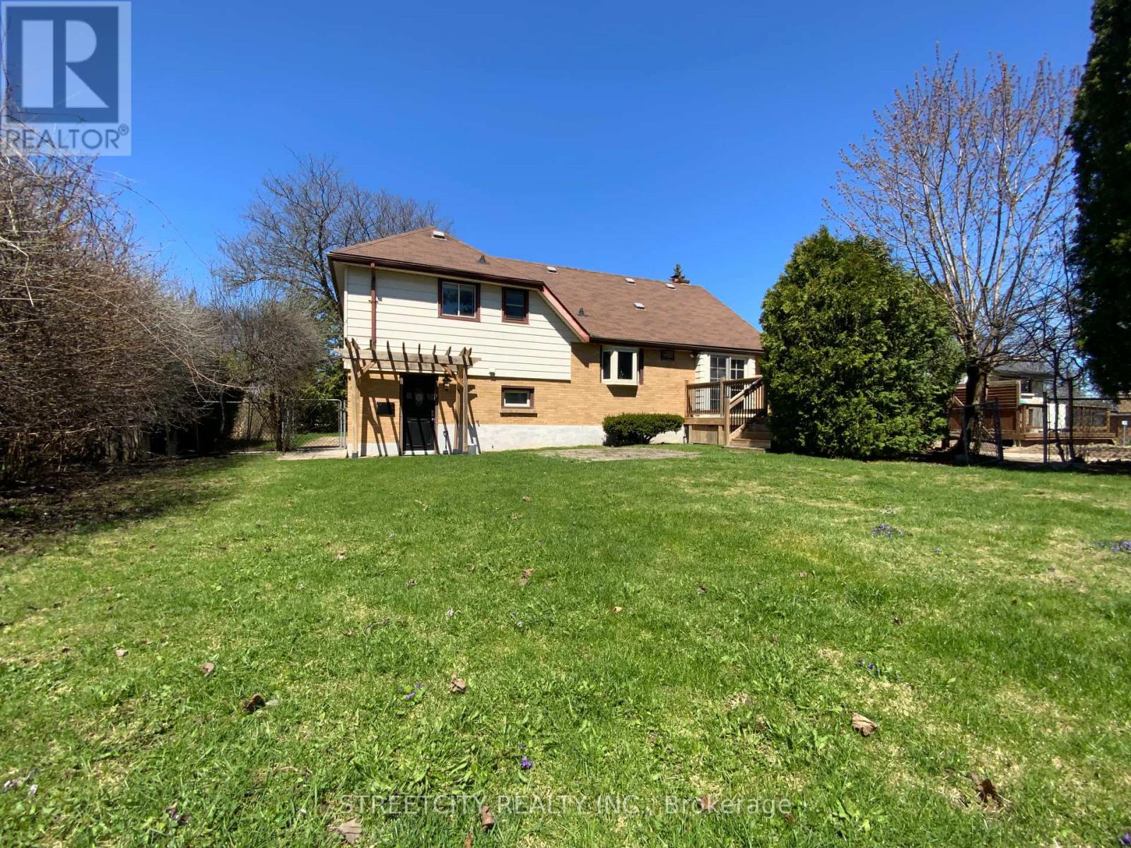 924 Valetta Street, London North, Ontario  N6H 2Z6 - Photo 36 - X12389201