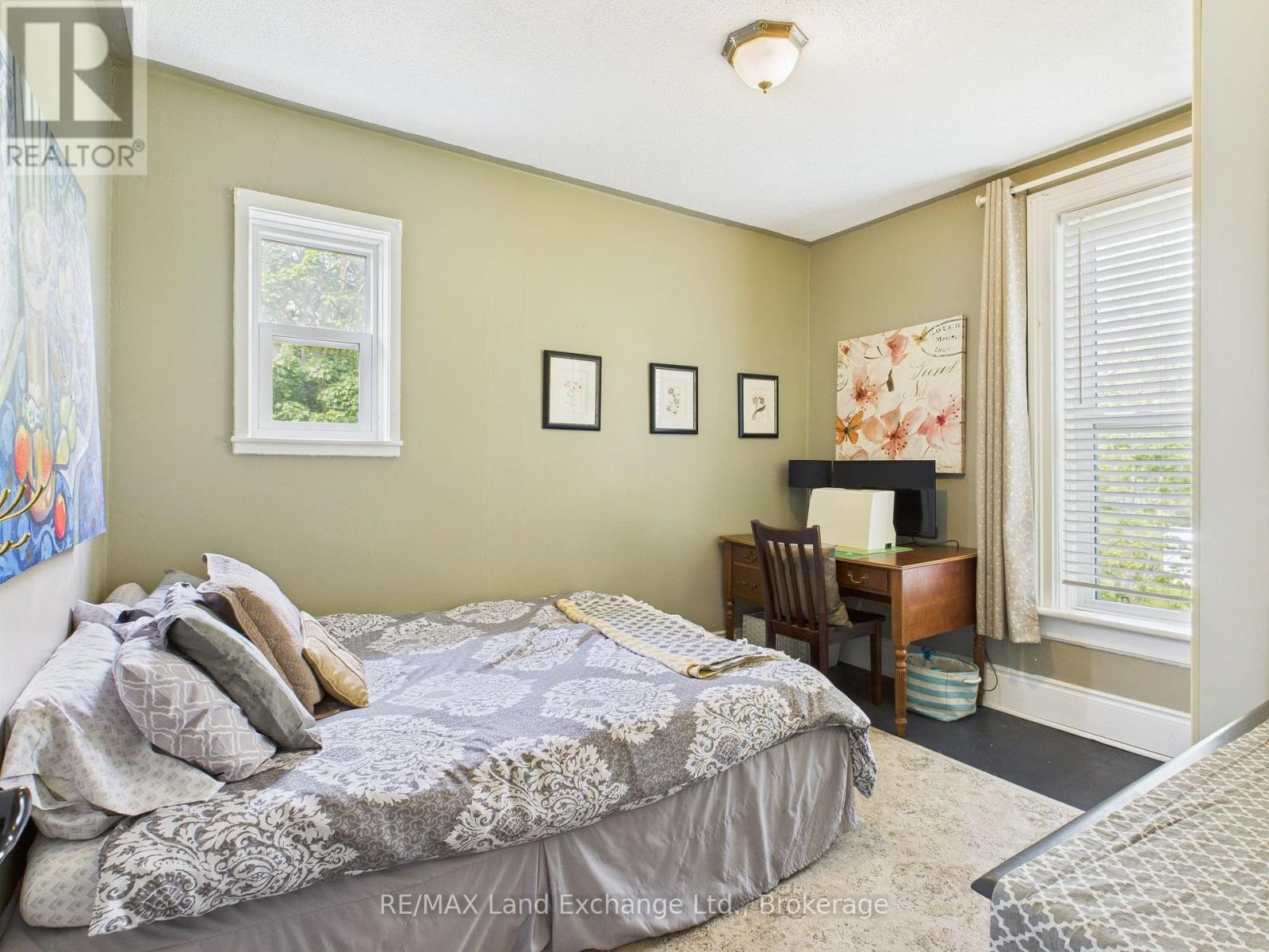 20 Queen Street, Huron-Kinloss, Ontario  N0G 2R0 - Photo 23 - X12389229