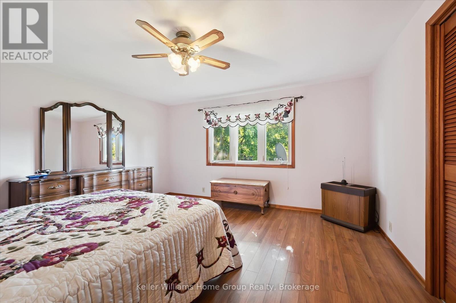 27 Peel Street E, Mapleton, Ontario  N0B 1A0 - Photo 24 - X12389272
