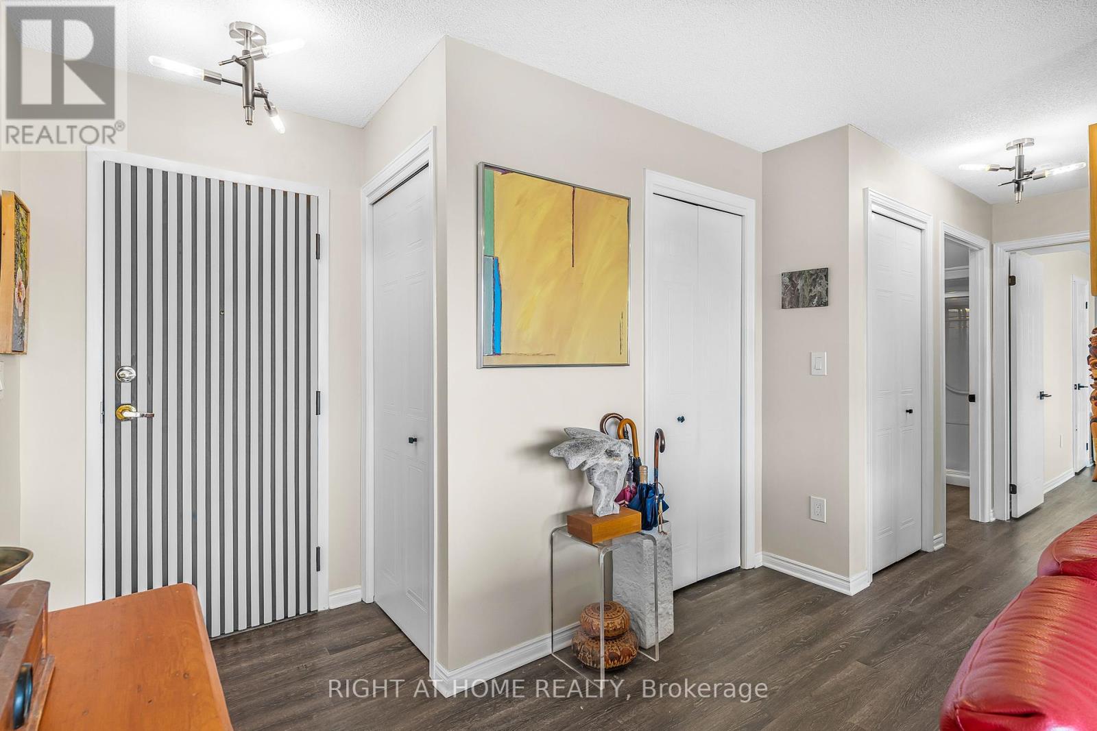707 - 81 Scott Street, St. Catharines, Ontario  L2N 7L5 - Photo 19 - X12388909