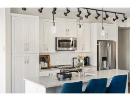 512 11035 RAVINE ROAD, Surrey, British Columbia