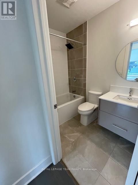 316 - 255 Bay Street, Ottawa, Ontario  K1R 0C5 - Photo 10 - X12389263