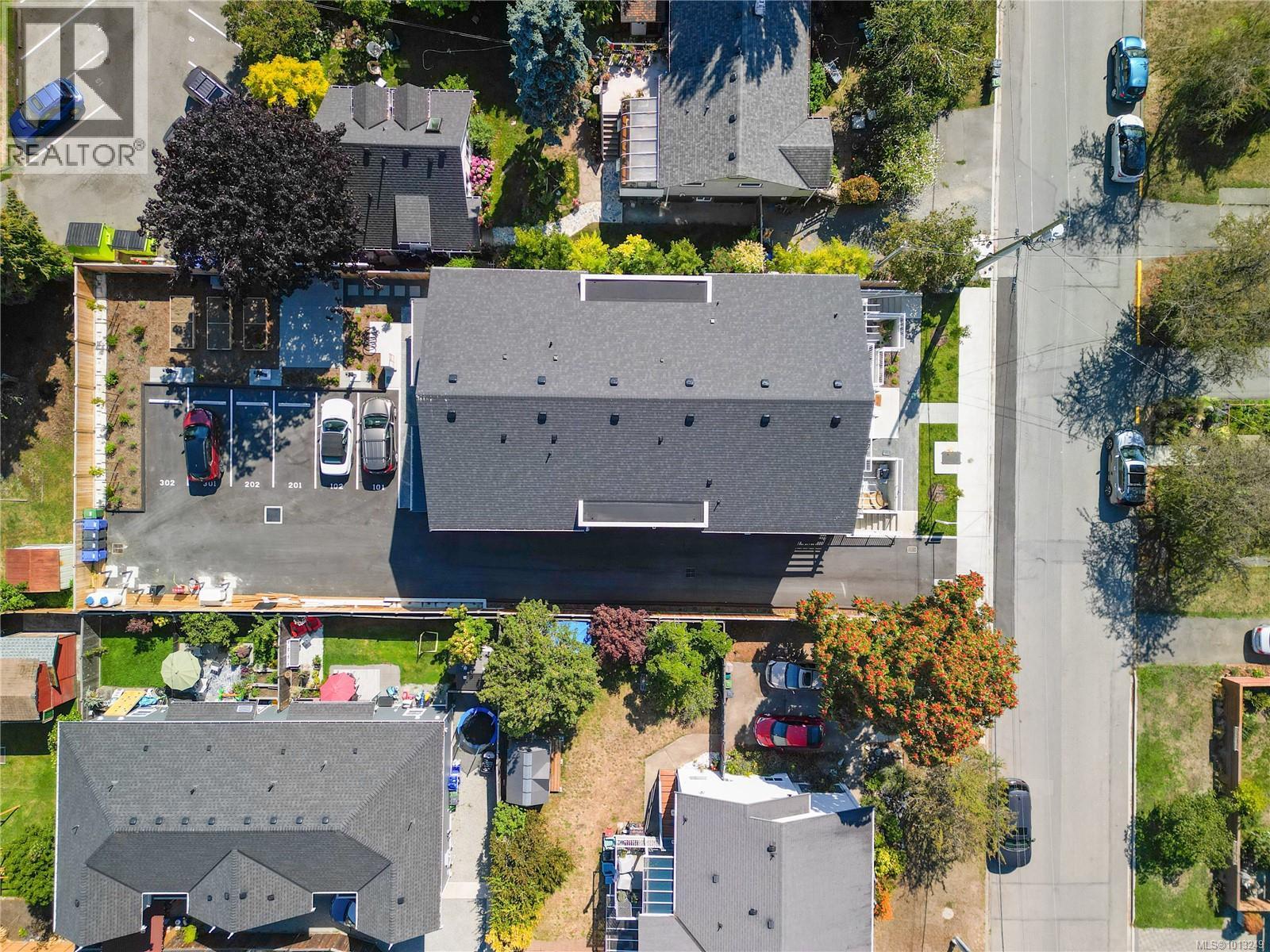 302 483 South Joffre St, Esquimalt, British Columbia  V9A 6C7 - Photo 32 - 1013249
