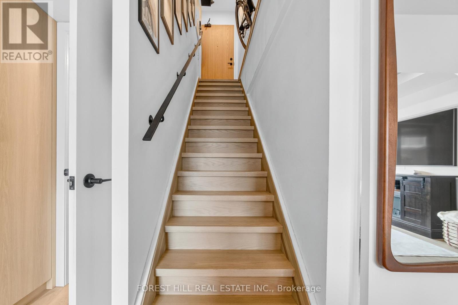 309 - 45 Dovercourt Road, Toronto, Ontario  M6J 3C2 - Photo 4 - C12389094