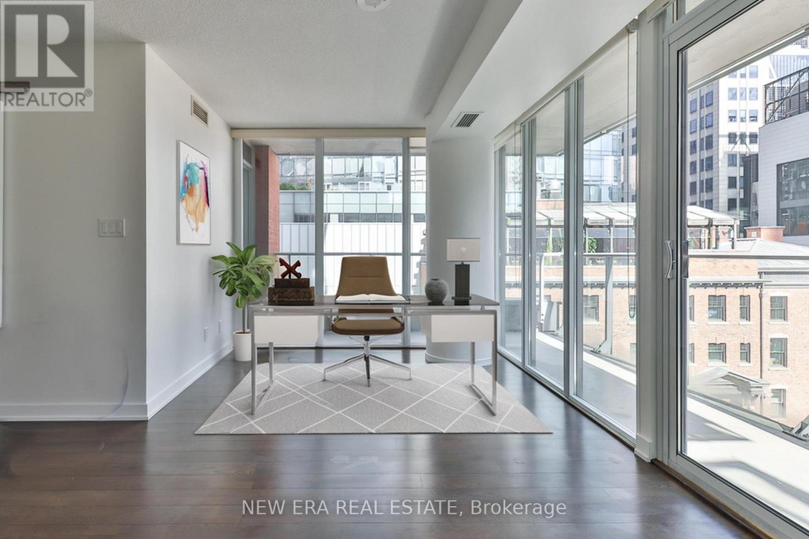 411 - 126 Simcoe Street, Toronto, Ontario  M5H 4E6 - Photo 6 - C12389130