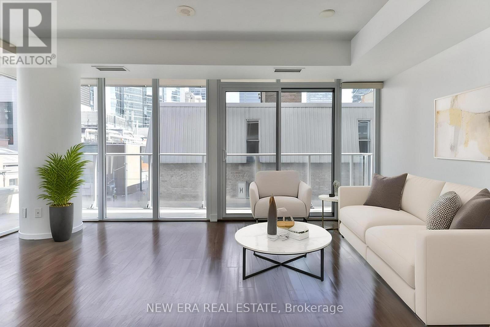 411 - 126 Simcoe Street, Toronto, Ontario  M5H 4E6 - Photo 7 - C12389130