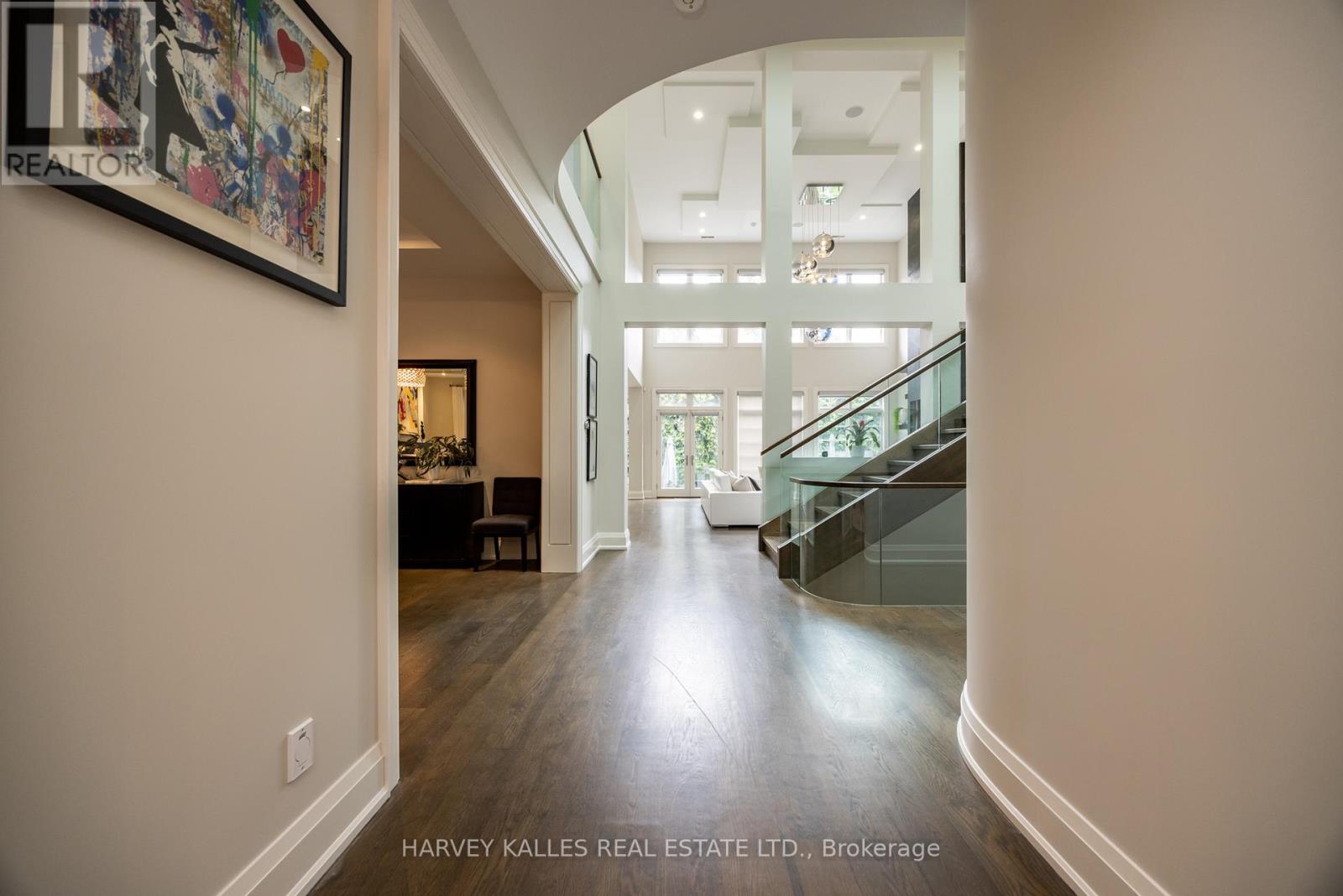 14 Sulgrave Crescent, Toronto, Ontario  M2L 1W6 - Photo 11 - C12389155