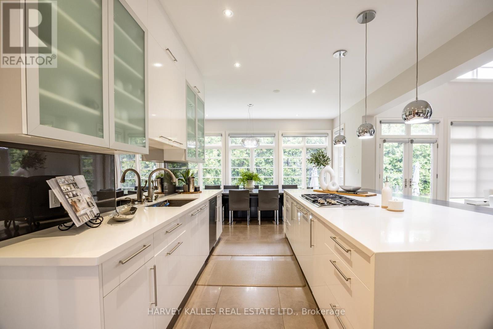 14 Sulgrave Crescent, Toronto, Ontario  M2L 1W6 - Photo 14 - C12389155