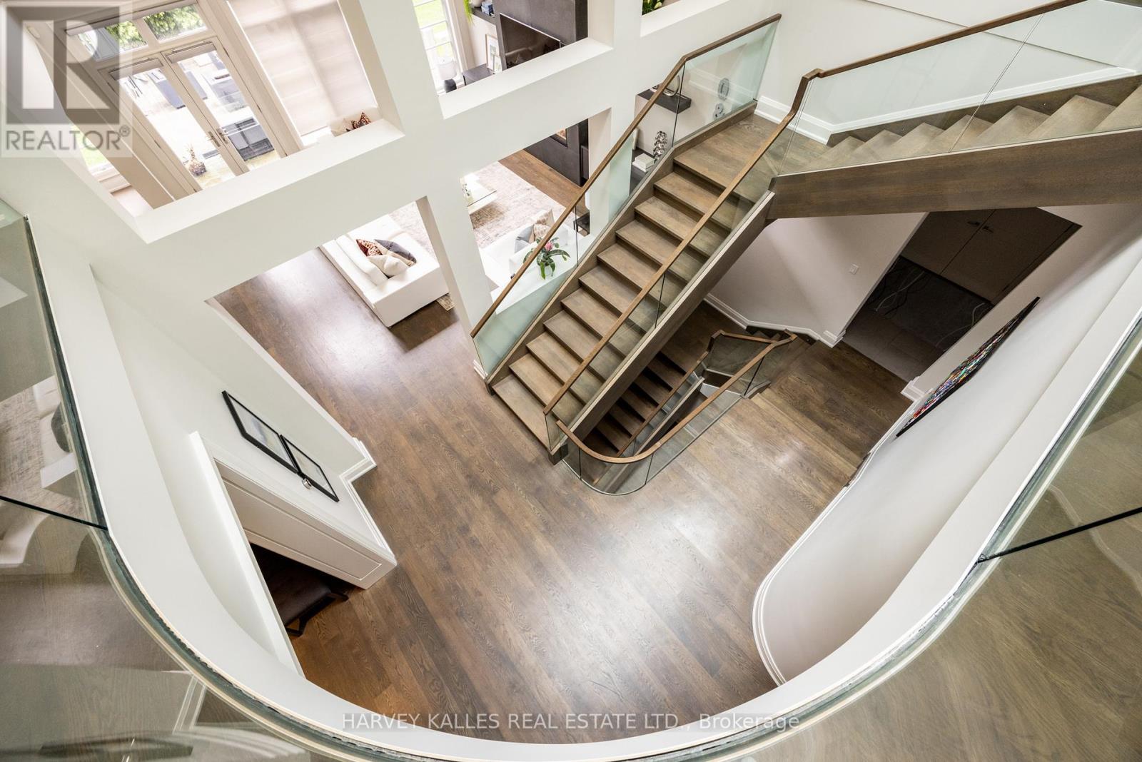 14 Sulgrave Crescent, Toronto, Ontario  M2L 1W6 - Photo 20 - C12389155