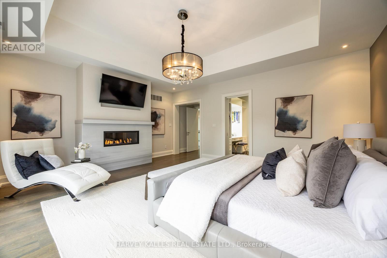 14 Sulgrave Crescent, Toronto, Ontario  M2L 1W6 - Photo 24 - C12389155