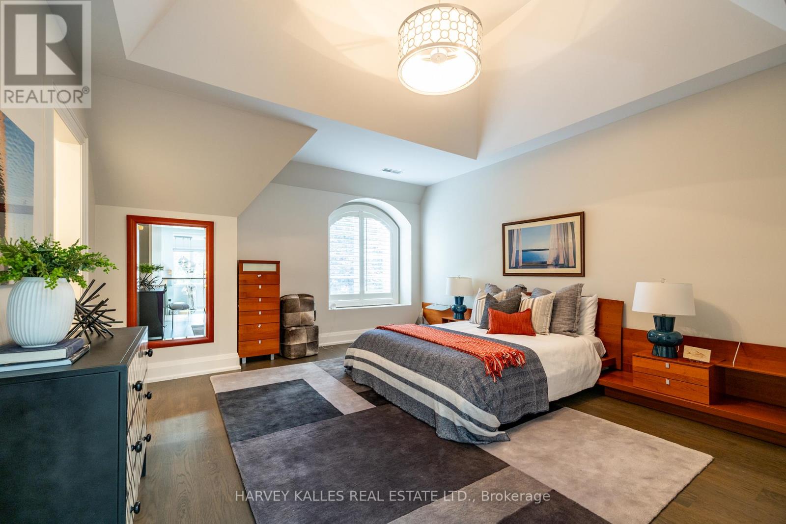 14 Sulgrave Crescent, Toronto, Ontario  M2L 1W6 - Photo 31 - C12389155