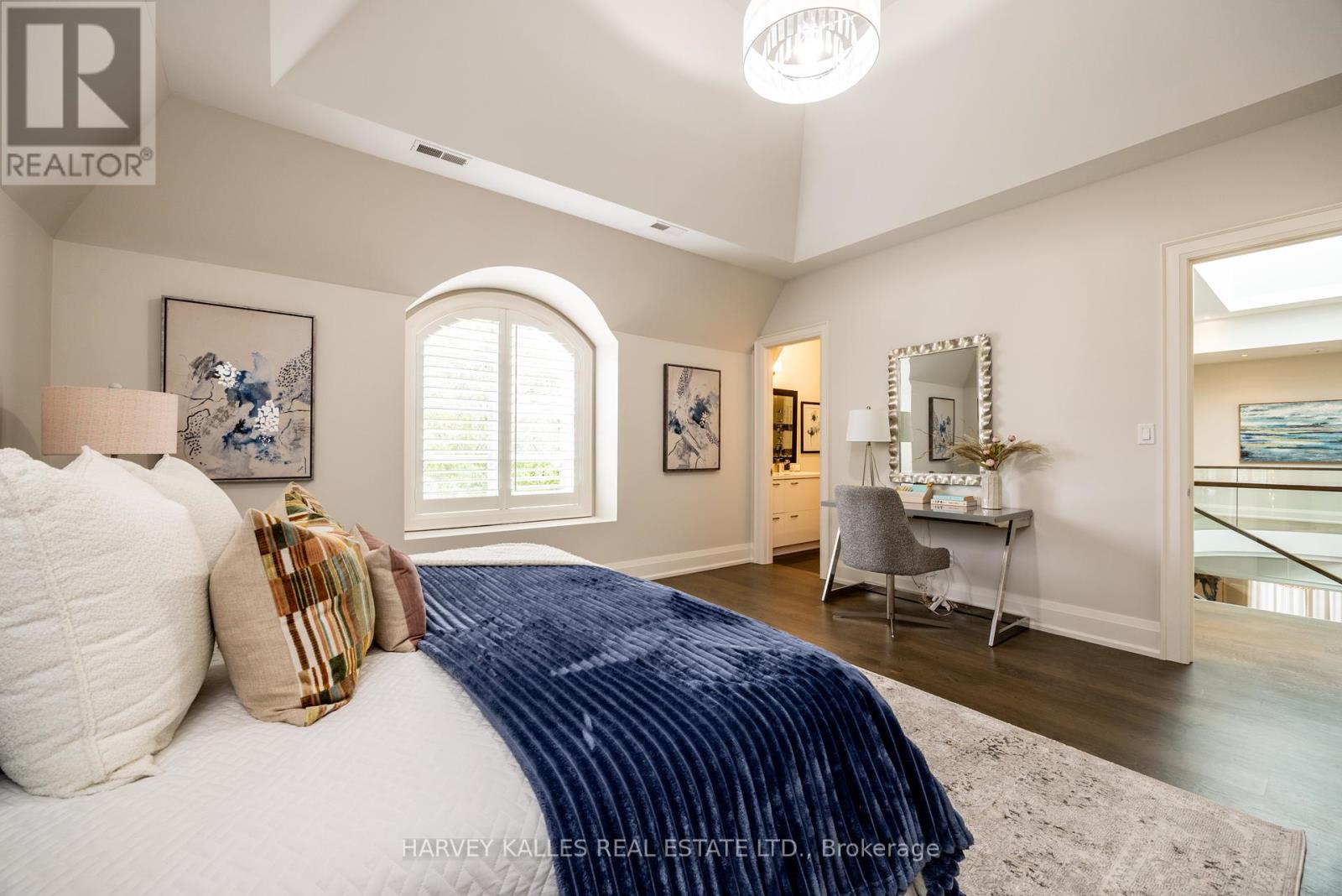 14 Sulgrave Crescent, Toronto, Ontario  M2L 1W6 - Photo 35 - C12389155