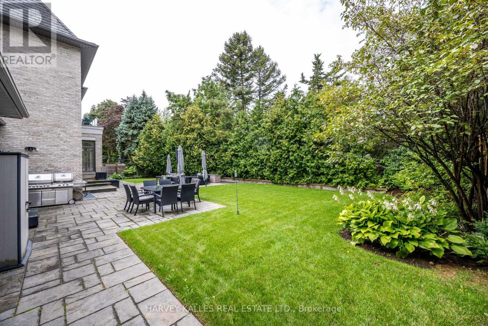 14 Sulgrave Crescent, Toronto, Ontario  M2L 1W6 - Photo 46 - C12389155