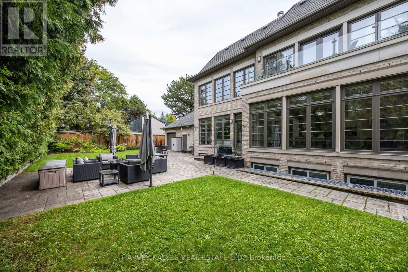 14 Sulgrave Crescent, Toronto, Ontario  M2L 1W6 - Photo 48 - C12389155