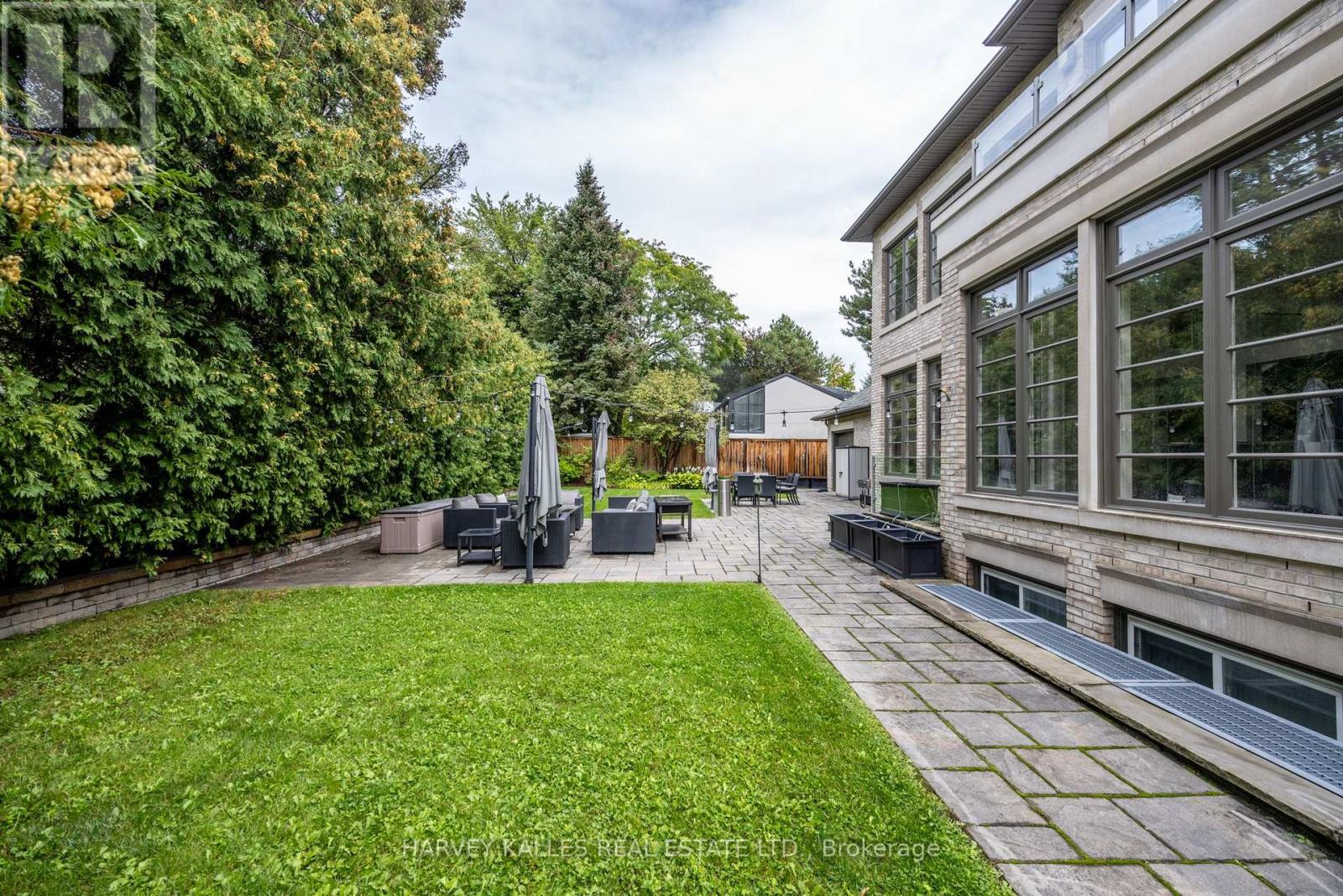 14 Sulgrave Crescent, Toronto, Ontario  M2L 1W6 - Photo 49 - C12389155