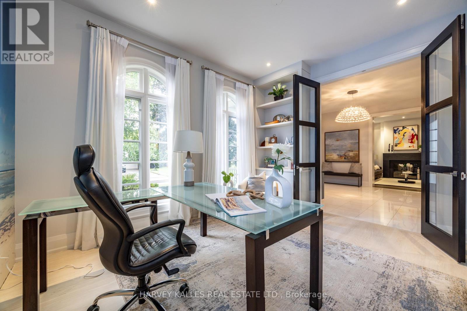 14 Sulgrave Crescent, Toronto, Ontario  M2L 1W6 - Photo 5 - C12389155