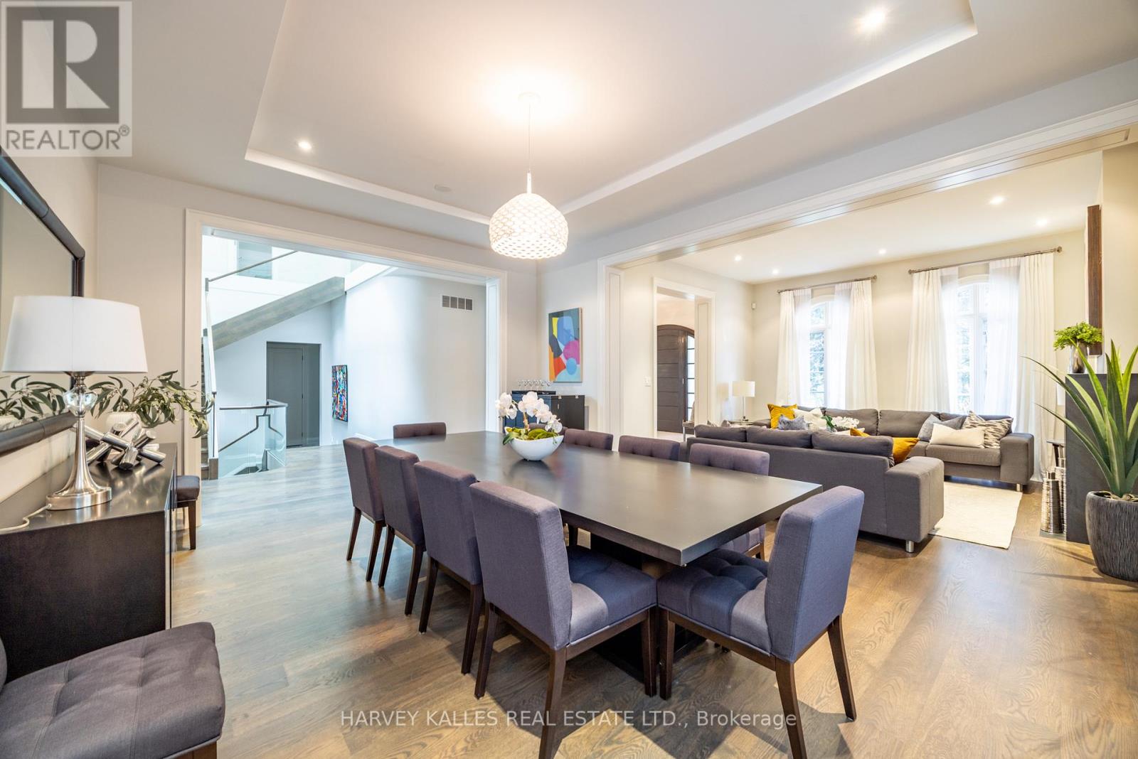 14 Sulgrave Crescent, Toronto, Ontario  M2L 1W6 - Photo 9 - C12389155