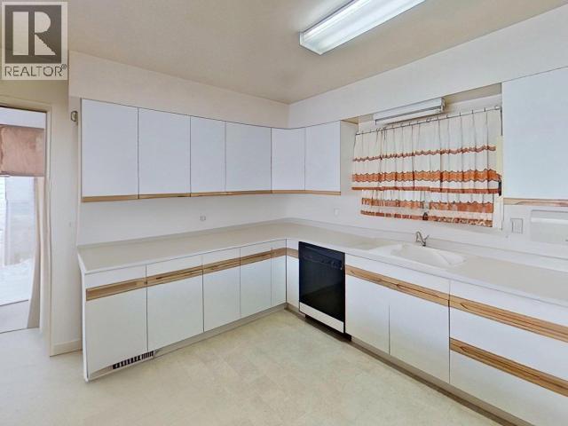 2617 Smelter Ave, Texada Island, British Columbia   - Photo 25 - 19325