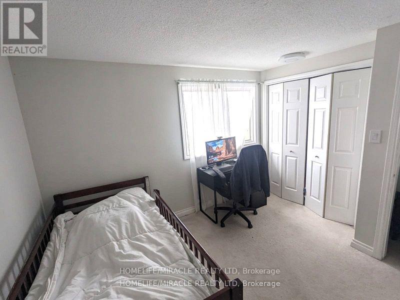 Upper - 442 Rimosa Court, Oshawa, Ontario  L1J 7T6 - Photo 17 - E12389147