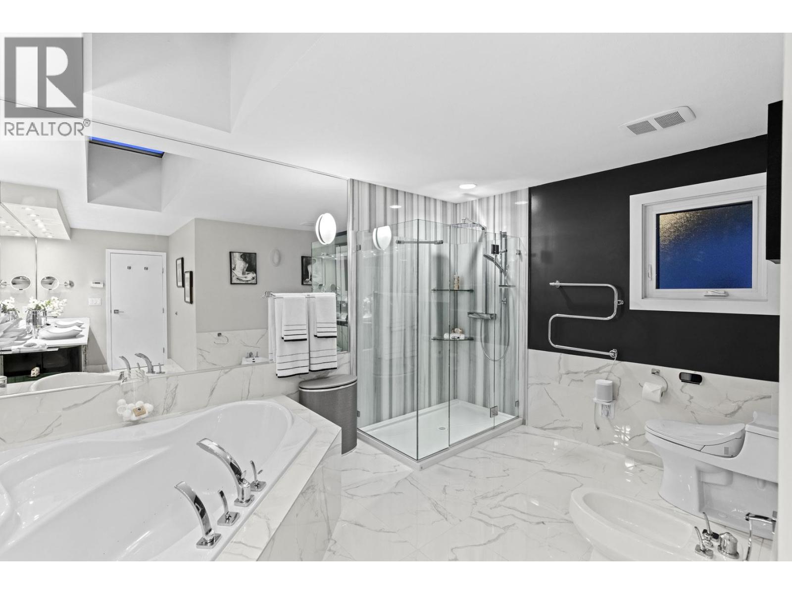 1130 Eyremount Drive, West Vancouver, British Columbia  V7S 2C5 - Photo 19 - R3044737