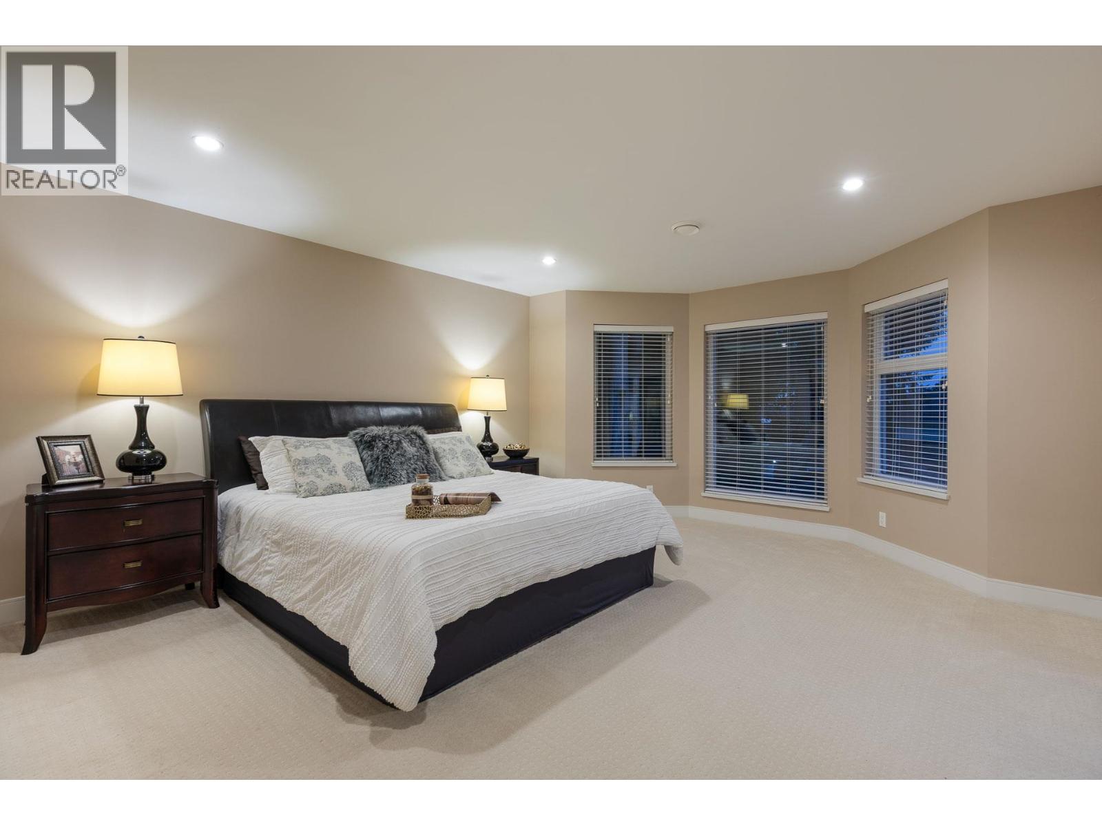 839 W 20th Street, North Vancouver, British Columbia  V7P 2B5 - Photo 19 - R3044743