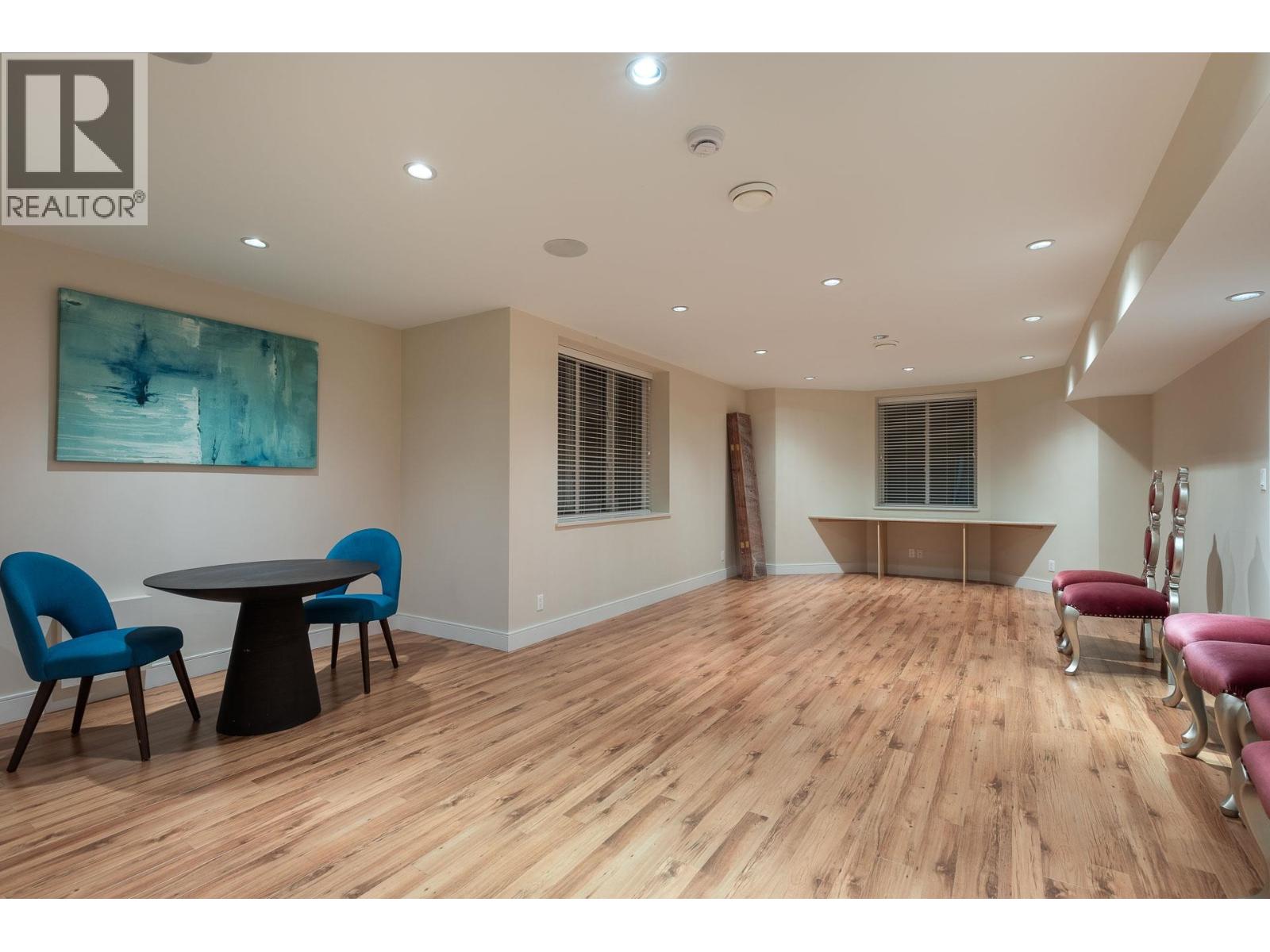 839 W 20th Street, North Vancouver, British Columbia  V7P 2B5 - Photo 30 - R3044743