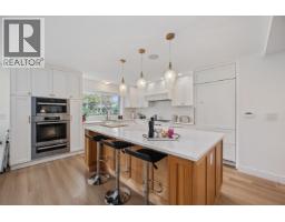 1390 Lawson Avenue, West Vancouver, Ca