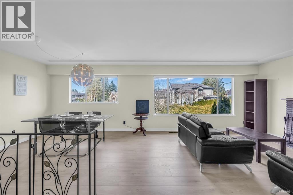 8620 Camden Cre, Richmond, British Columbia V7C 3G4 - Photo 9 - R3044799